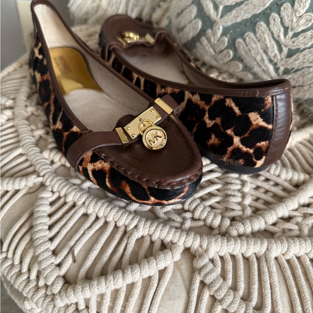 Michael Kors Leopard and Brown Loafers $34 - Picture 3 of 5